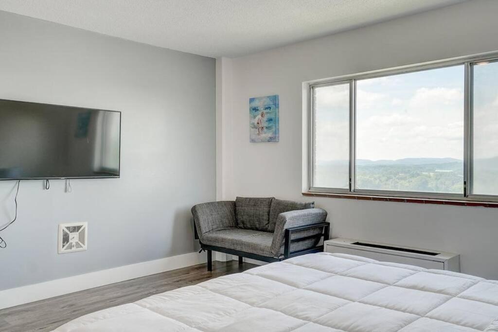 Newly Renovated 1 Bedroom Apartment Near Downtown Gadsden Eksteriør billede